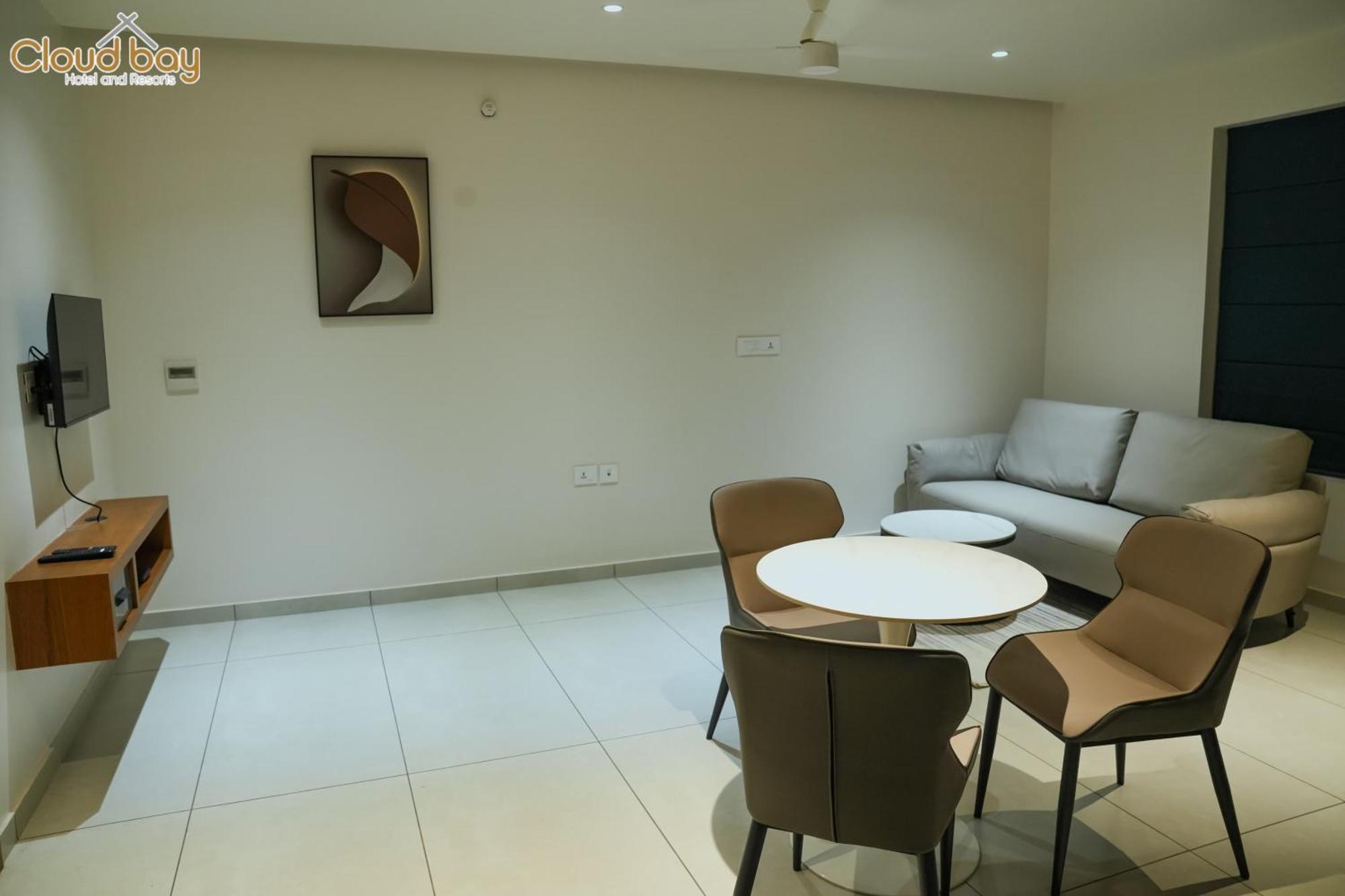Hotel Cloud Bay Manjeri 외부 사진