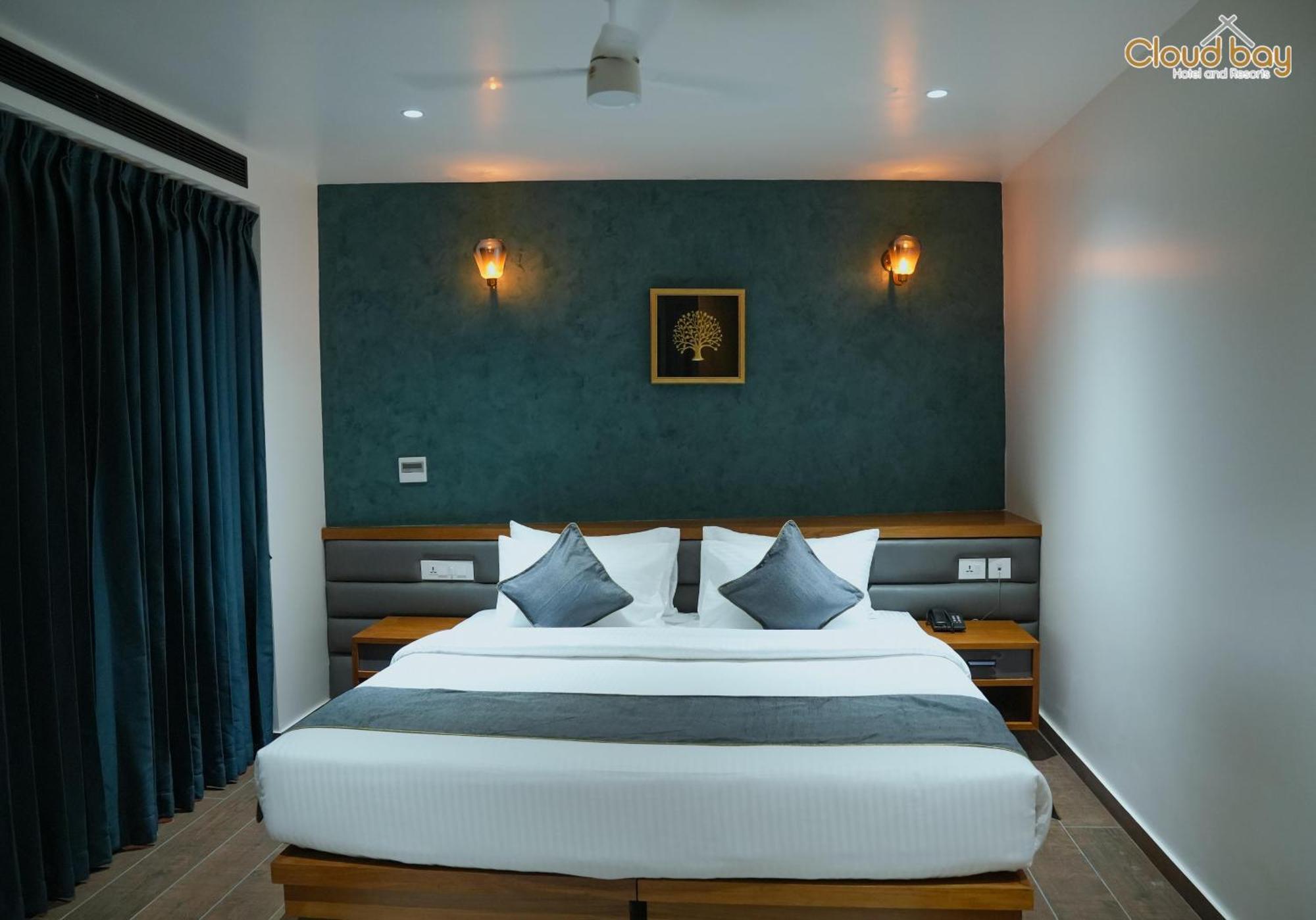 Hotel Cloud Bay Manjeri 외부 사진